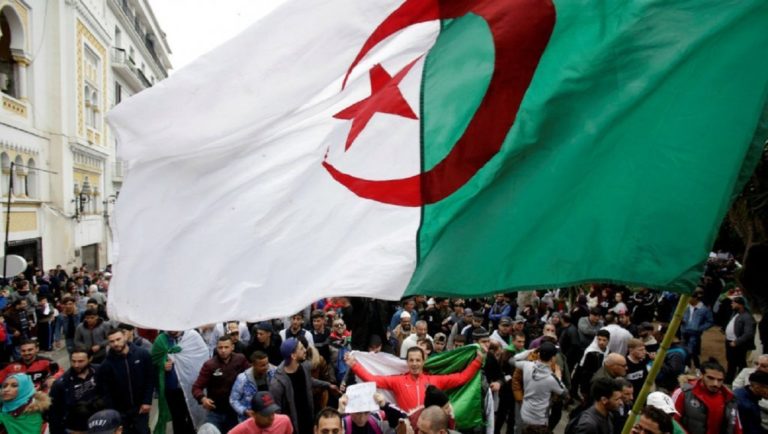 Algérie: le groupe de médiateurs révèle les axes du travail
