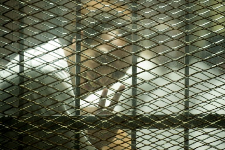 Des militants égyptiens réclament la libération d’un étudiant détenu depuis 2015 pour la possession d’un appareil photo