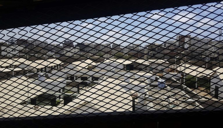 Yémen: Le gouvernement salue l’appel de l’envoyé de l’ONU à libérer les détenus par crainte du coronavirus