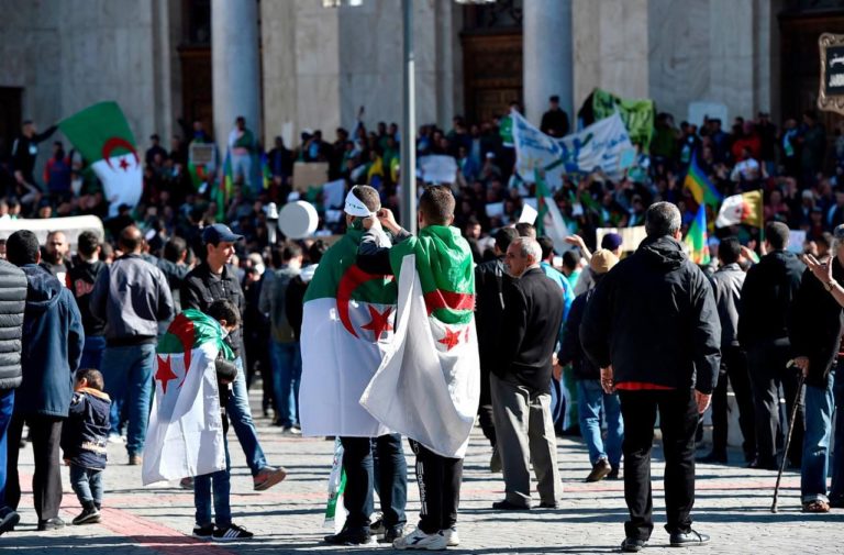 L’Algérie annonce le déblocage de tous les sites d’information censurés