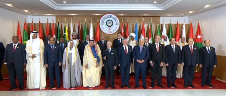 Les événements marquants du sommet arabe de Tunis