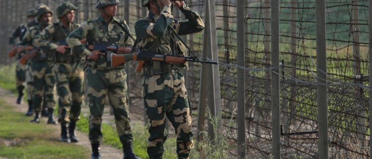 Cachemire: Trois morts dans un échange de tirs entre des soldats indiens et pakistanais