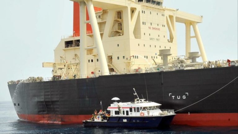 Deux tankers saoudiens saccagés sur les côtes émiraties