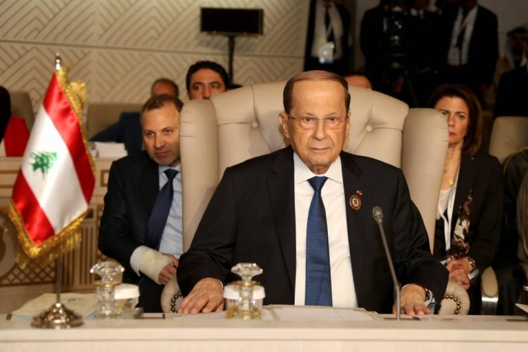 Coronavirus: Le Liban cherche une aide étrangère, affirme M.Aoun