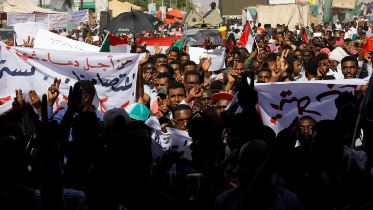 Soudan: Les étudiants se mobilisent, l’ONU intervient, et Béchir gâté en prison