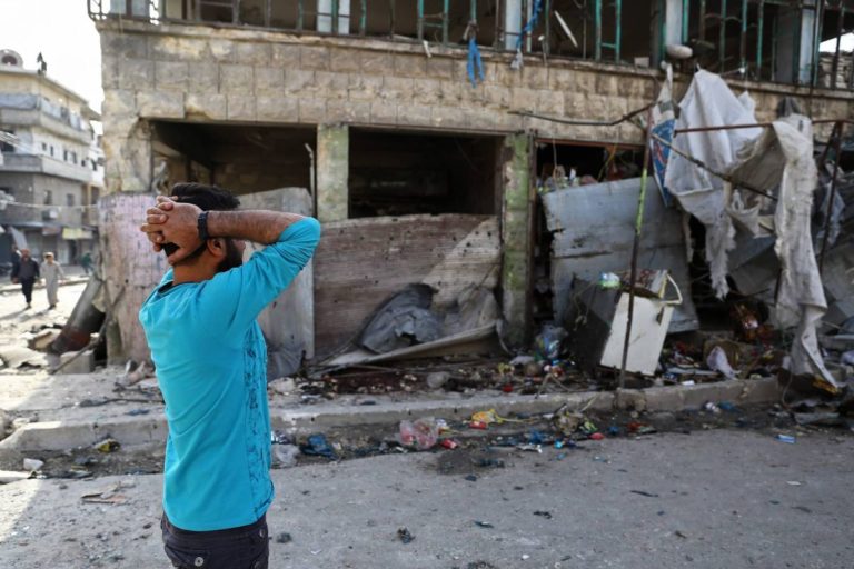 Syrie: 50 civils tués dans des raids sur la zone de désescalade à d’Idleb