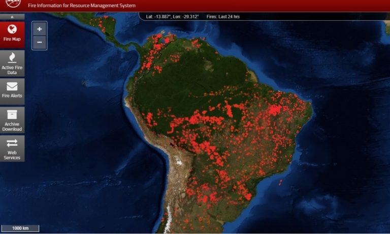 Brésil: les feux en Amazonie constituent une « crise internationale »