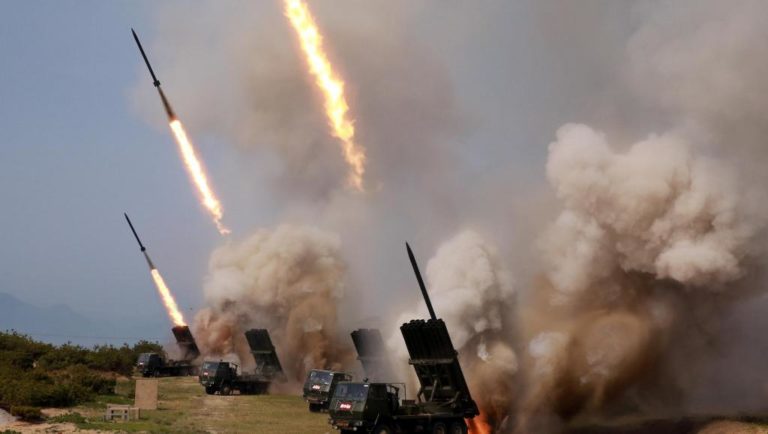 Corée du Nord : nouveau tir de «projectiles non identifiés» en mer de l’Est