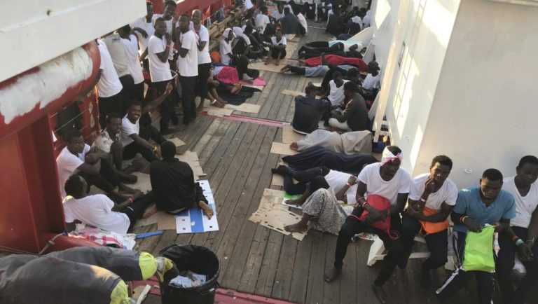 400 migrants bloqués en mer Méditerranée sur l’Ocean Viking et l’Open Arms