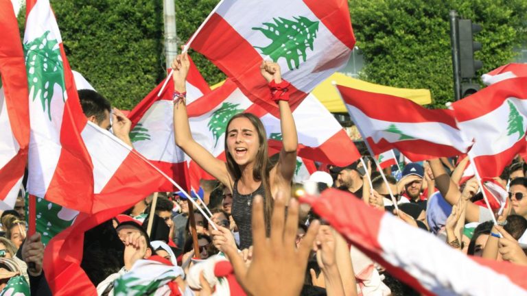 Liban-fête nationale: après la liesse populaire, la discrétion des politiques
