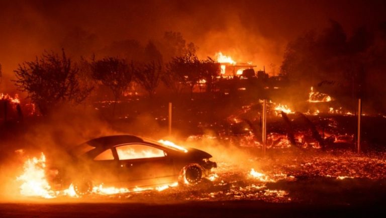L’incendie dévastateur continue de se répandre en Californie