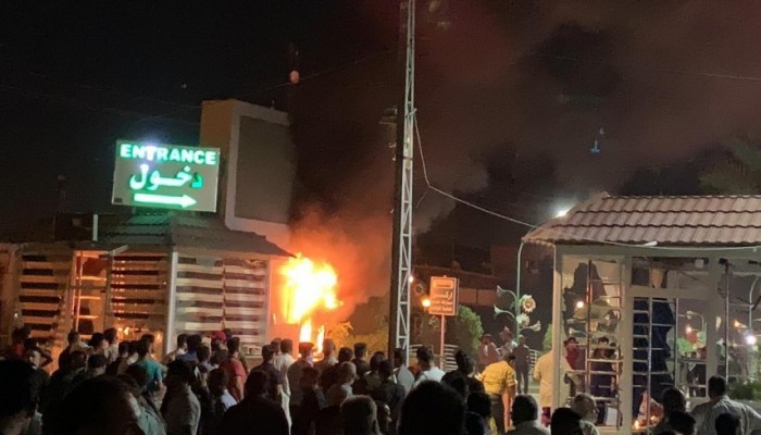 Irak : Le consulat iranien incendié par les chiites de «Najaf»