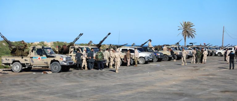 La «Tempête de paix» permet au gouvernement libyen de prendre le contrôle d’une base aérienne et de faire des prisonniers de guerre
