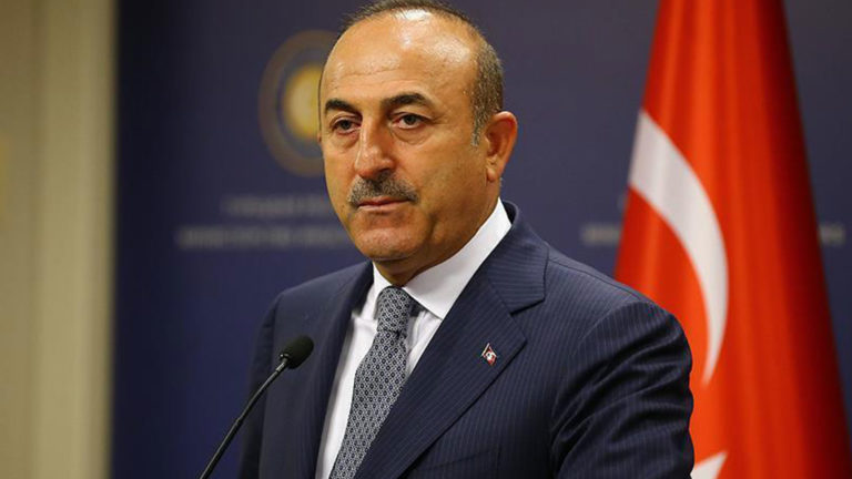 Le Chef de la diplomatie turque à son homologue grec : « Ne mélangez pas politique et questions humanitaires »