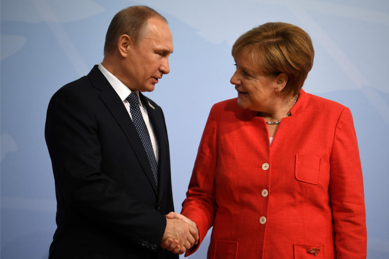 Ukraine, gaz russe, Libye: le menu de l’entretien de Poutine et Merkel