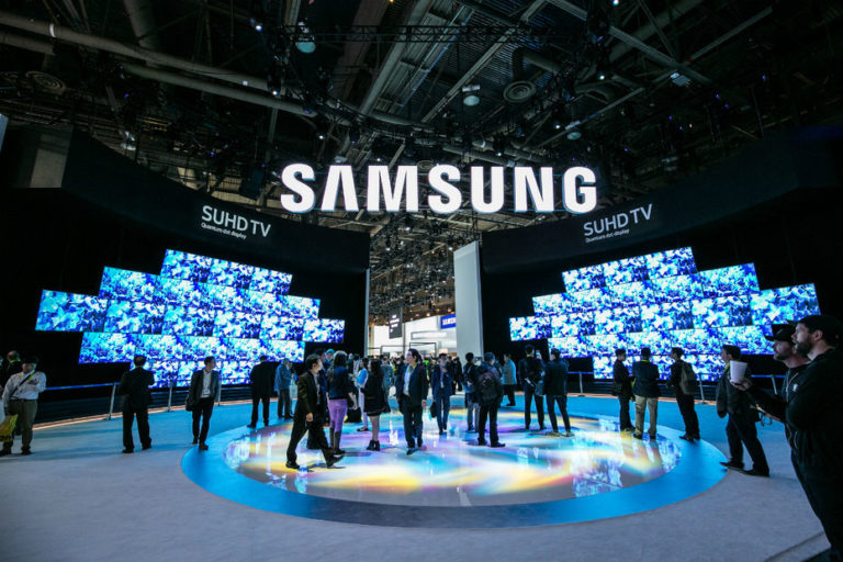 Le président de Samsung Electronics condamné à 18 mois de prison