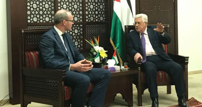 Le ministre irlandais des affaires étrangères en visite à Gaza