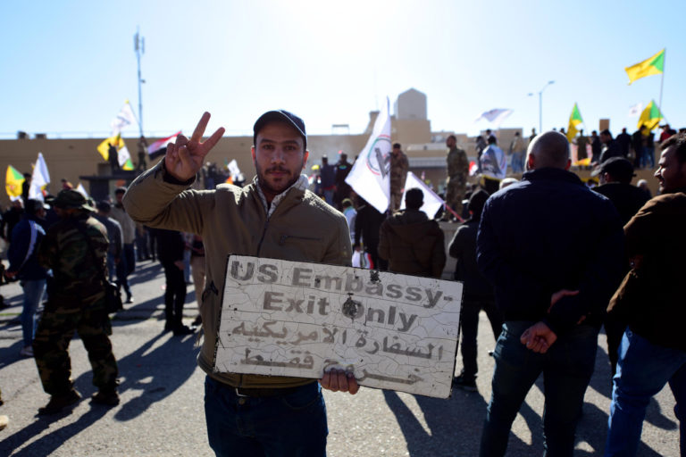 Irak: évacuation du personnel de l’ambassade américaine à Bagdad