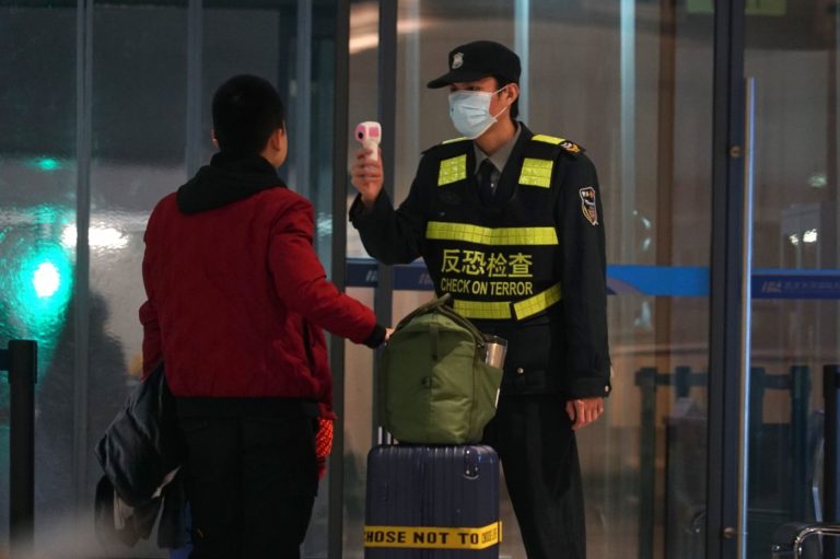 Coronavirus: le bilan augmente à 3193 morts en Chine