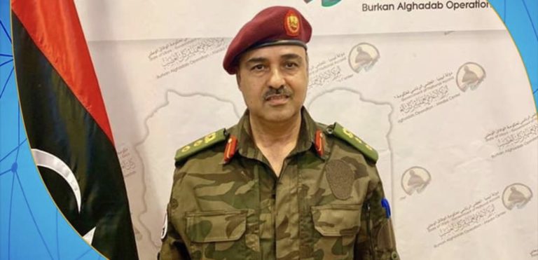 Libye : Un chef militaire libyen parle du plan des EAU et de leur soutien aux milices de Haftar