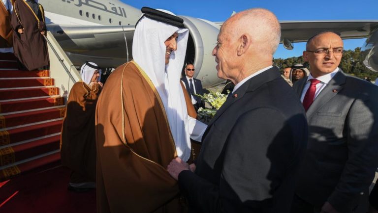 La Tunisie reçoit l’émir du Qatar et s’attend à des collaborations politiques et économiques  