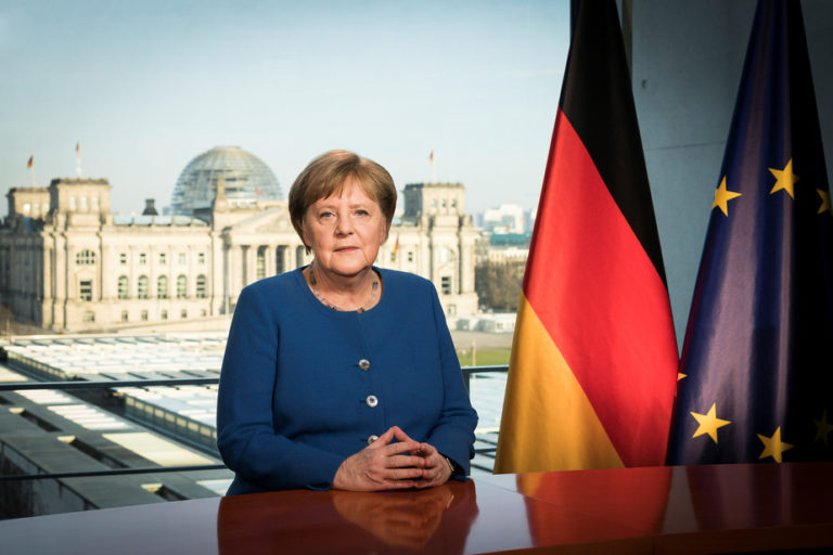 Covid-19: «Le plus grand défi pour l’Allemagne depuis 1945», dit Merkel