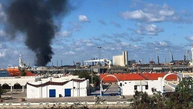 Libye: 5 civils tués par les milices de Haftar au sud de Tripoli