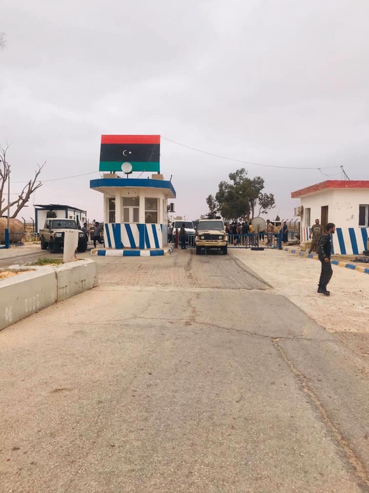 Libye : La base d’al-Watiya assiégée sans la moindre résistance des milices de Haftar