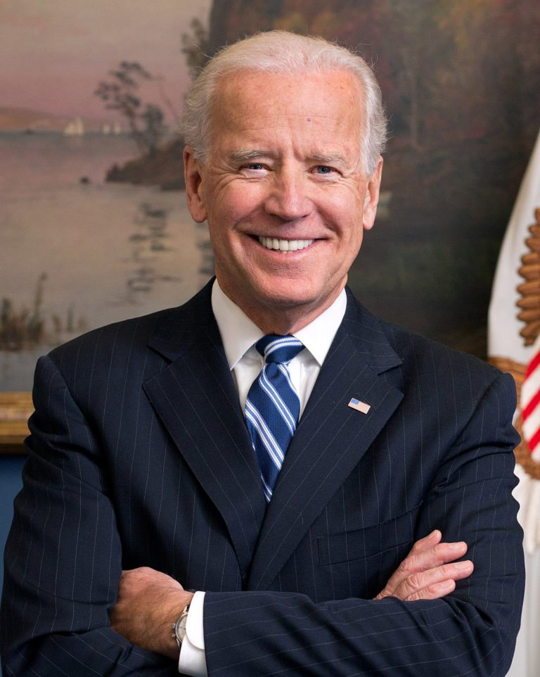 Présidentielle américaine : Joe Biden est officiellement le candidat démocrate