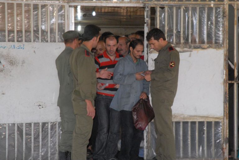 L’ONU appelle le régime syrien à libérer les détenus dans les prisons du pays