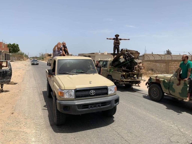 Libye : Les forces du GNA avancent à al-Wachka et éliminent les positions de Haftar