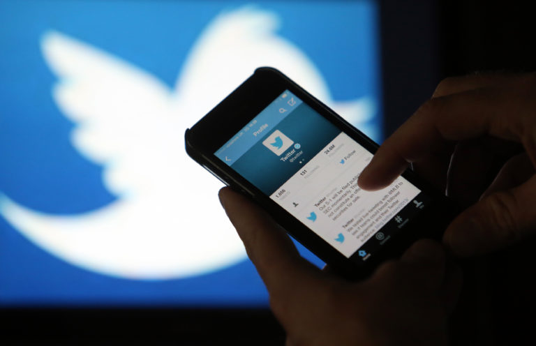 Twitter suspend le compte d’une activiste défendant les détenus à Dubaï