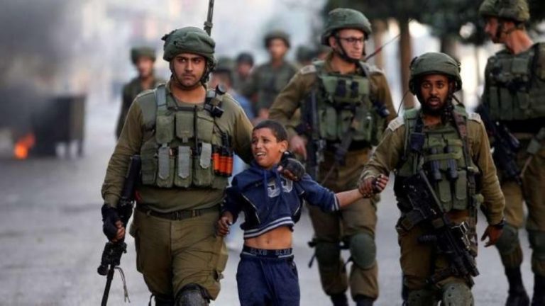 Depuis le début de l’année 2020, les forces d’occupation israéliennes arrêtent 2250 Palestiniens