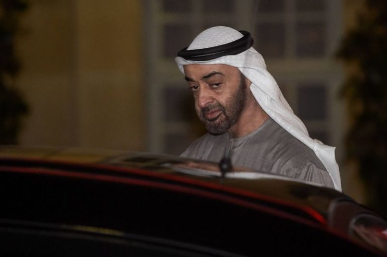 Le prince héritier d’Abou Dhabi, accusé de « complicité d’actes de torture » dans la guerre au Yémen