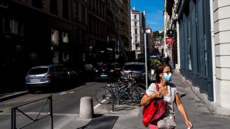 France/ Covid-19: 329 morts et 35879 nouvelles contaminations