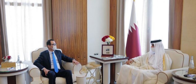 L’émir du Qatar discute la collaboration économique avec le secrétaire au Trésor des États-Unis