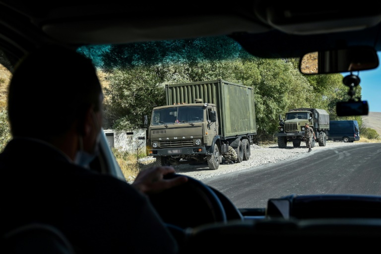 Conflit du Haut-Karabakh : Paris et Moscou appellent à un cessez-le-feu immédiat