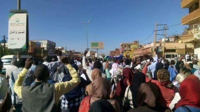 Soudan : des manifestations exigent le départ du gouvernement Hamdok
