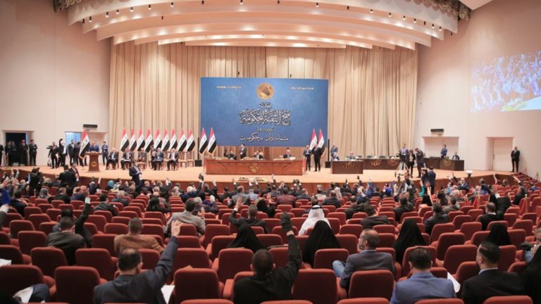 Irak : Le Parlement appelle à une réponse ferme à la suspension des visas par les Émirats arabes unis