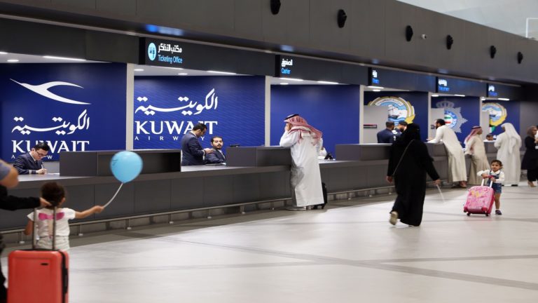 Le Koweït suspend ses liaisons aériennes avec le Royaume-Uni