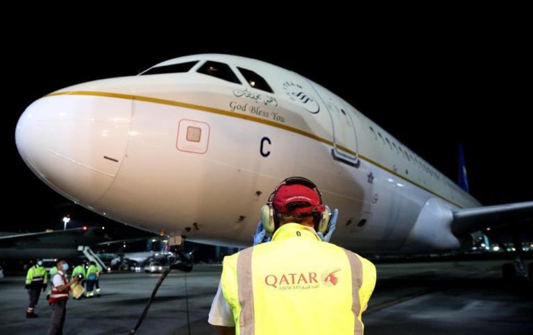 Qatar: le premier vol saoudien depuis 2017 atterrit à Doha