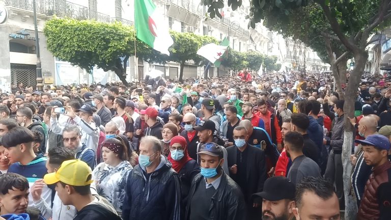 Algérie: 23 détenus d’opinion en grève de la faim (ONG)