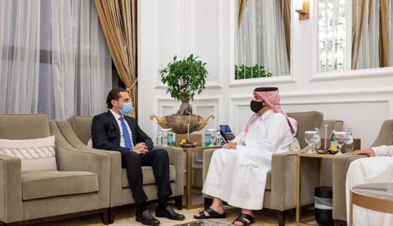 Le ministre  qatari des Affaires étrangères et le Premier ministre libanais discutent de la collaboration économique