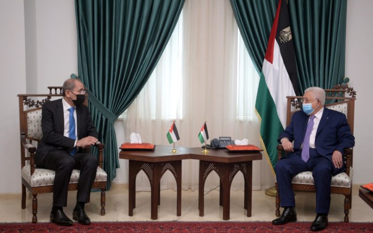 Le ministre jordanien des Affaires étrangères effectue une « visite surprise » à Ramallah