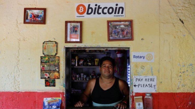 Le Salvador, premier pays au monde à reconnaître le «Bitcoin» comme monnaie légale