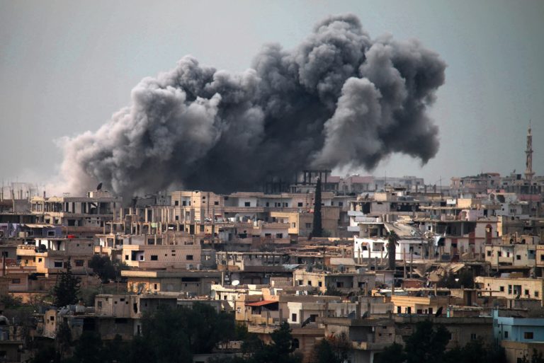 Syrie: La France condamne l’attaque « sanglante » des forces du régime d’al-Assad à Deraa