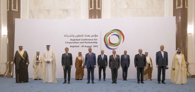 Irak – Sommet des pays voisins : L’émir du Qatar se réunit avec le gouverneur de Dubaï