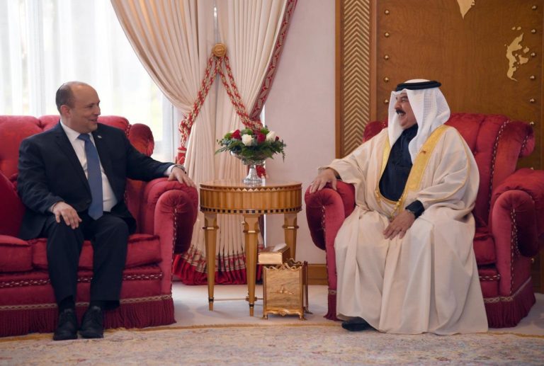 Bahreïn: Le Premier ministre israélien rencontre les chefs de la communauté juive