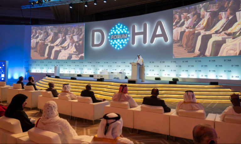 L’émir du Qatar inaugure la 20e édition du Forum de Doha