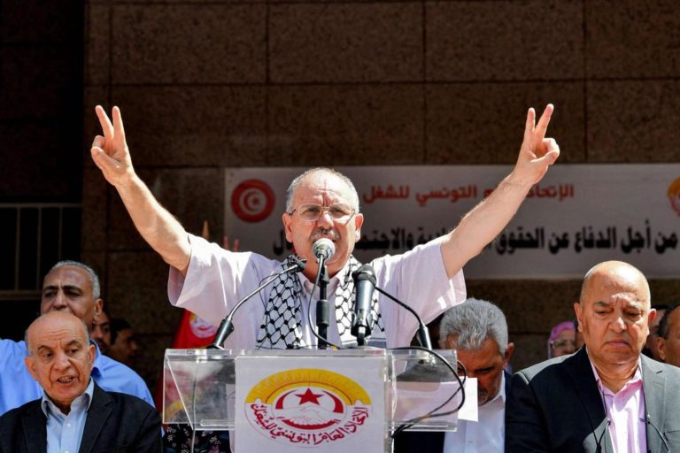 Tunisie: « À travers son discours, Saïed veut maintenir le peuple dans la peur », accuse la centrale syndicale